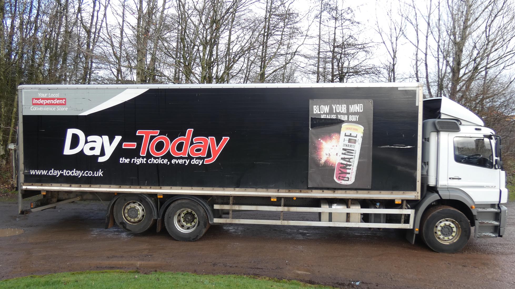 26000kgs MERCEDES BENZ Actros 2533 Box | Alltruck Group - Truck Sales